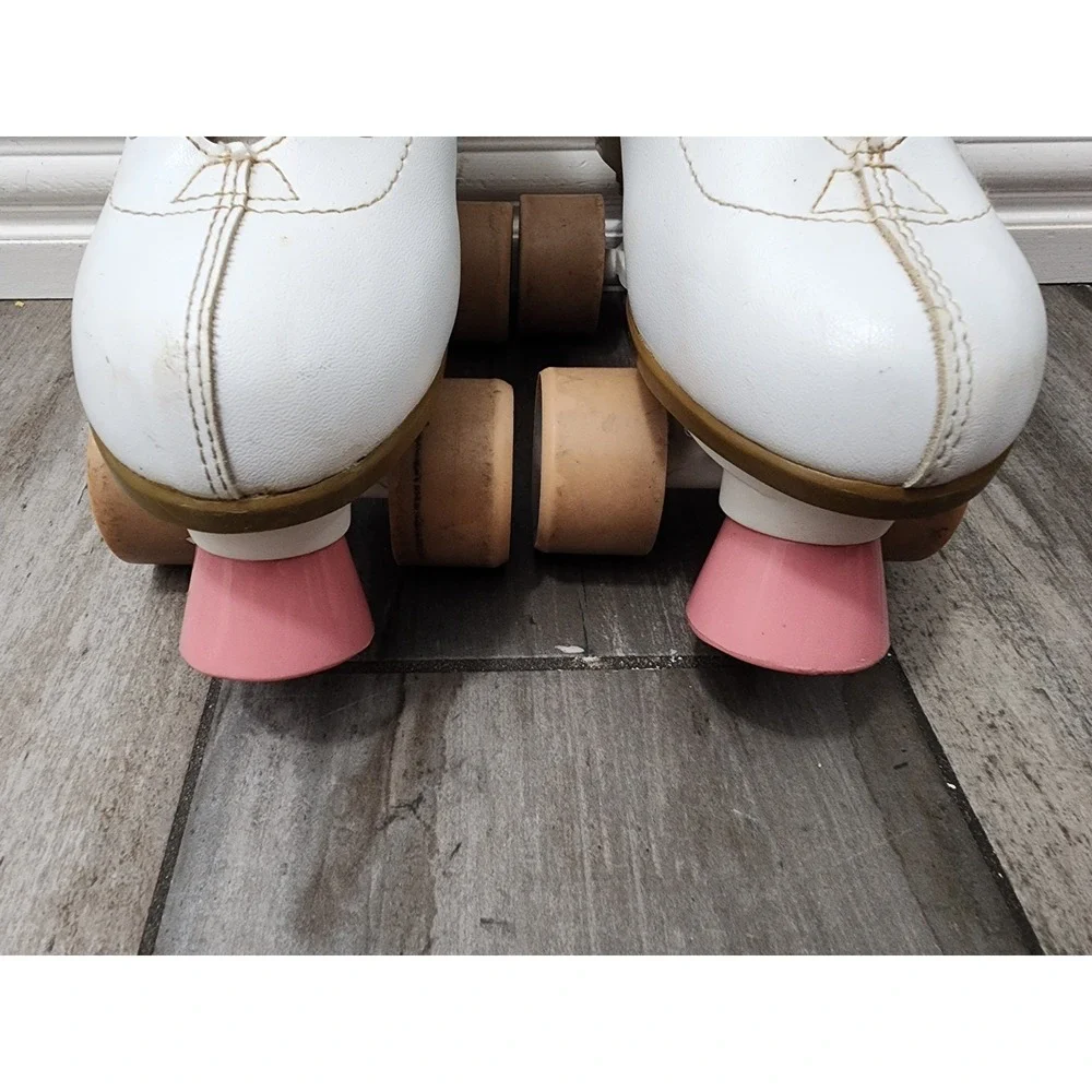 Vintage Chicago Girls Rink Skates White/Pink Size- Junior 3